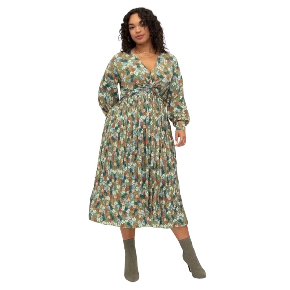 ELOQUII Elements Green Floral Knot Front Pleated Skirt Dress Plus